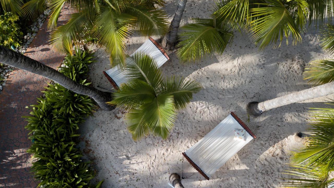 Pineapple Beach Club (Adults Only) Long Bay Екстер'єр фото